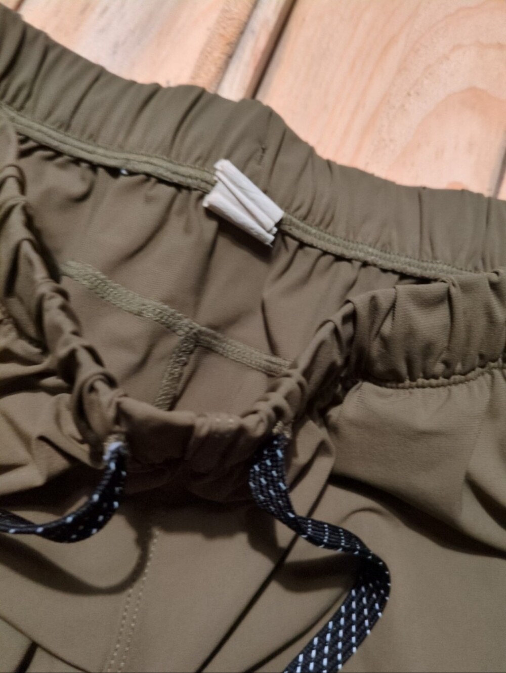 Fabletics shorts - Picture 4 of 5